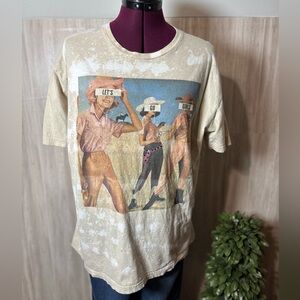 Gina Girls in Action Graphic Beige Crewneck T-Shirt